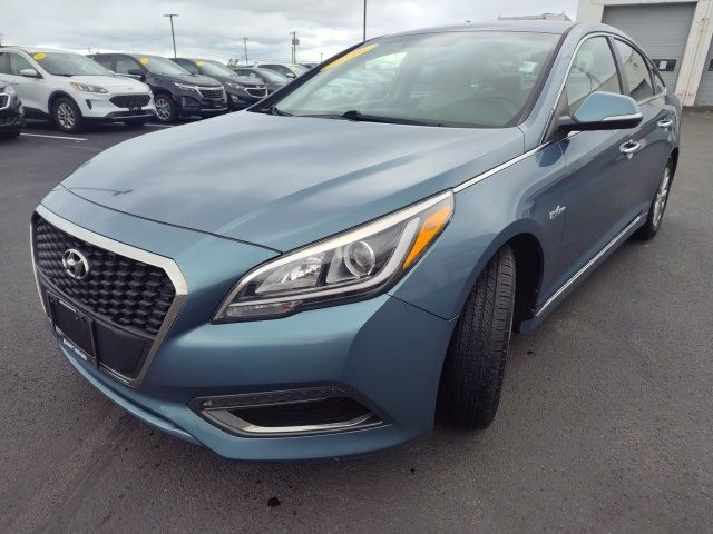 2016 Hyundai Sonata Hybrid SE