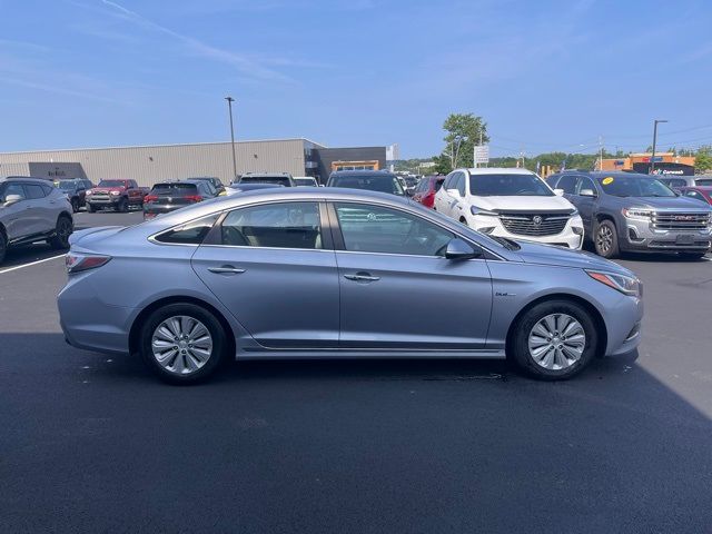 2016 Hyundai Sonata Hybrid SE