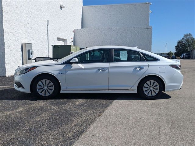 2016 Hyundai Sonata Hybrid SE