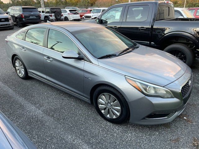 2016 Hyundai Sonata Hybrid SE