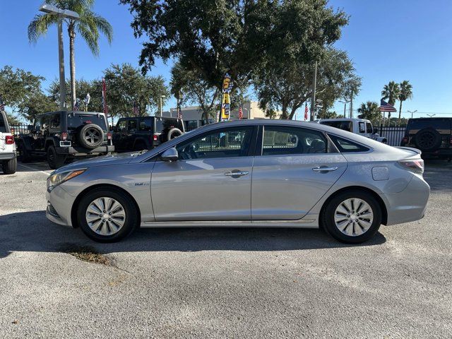 2016 Hyundai Sonata Hybrid SE