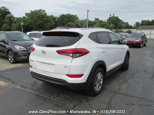 2016 Hyundai Tucson SE