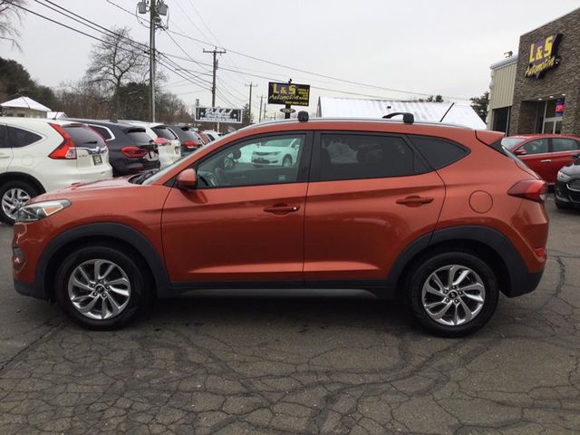 2016 Hyundai Tucson SE