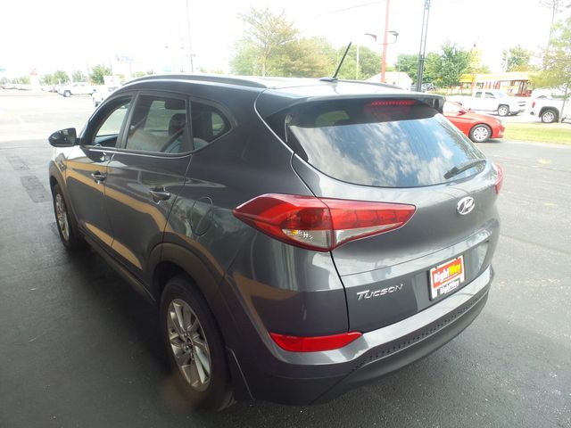 2016 Hyundai Tucson SE