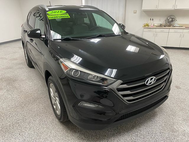 2016 Hyundai Tucson SE