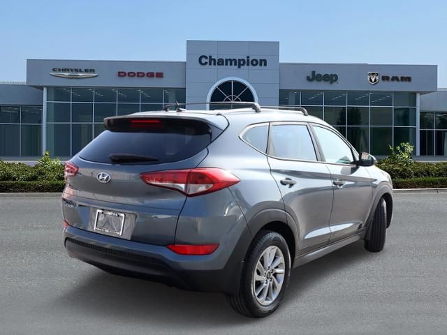 2016 Hyundai Tucson SE