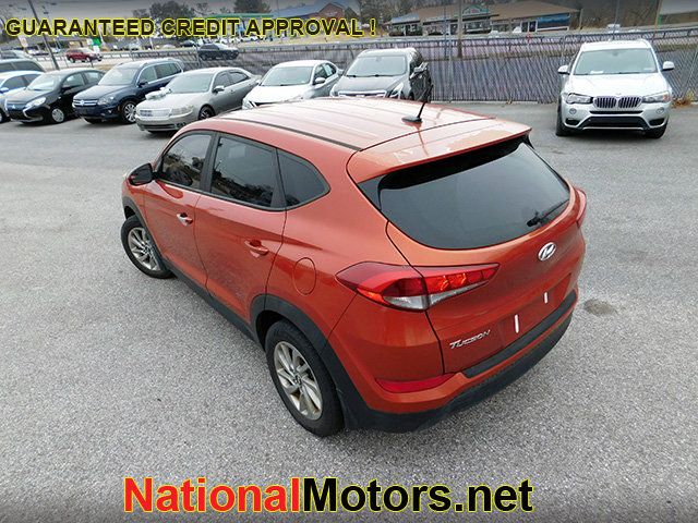 2016 Hyundai Tucson SE