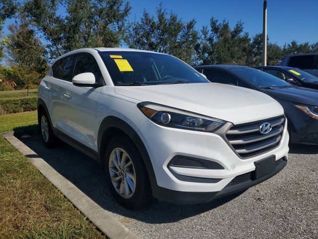 2016 Hyundai Tucson SE