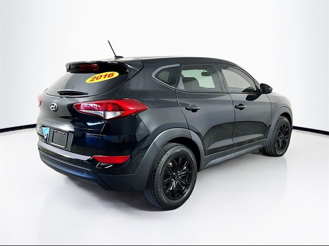 2016 Hyundai Tucson SE