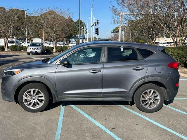 2016 Hyundai Tucson SE