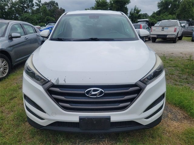 2016 Hyundai Tucson SE