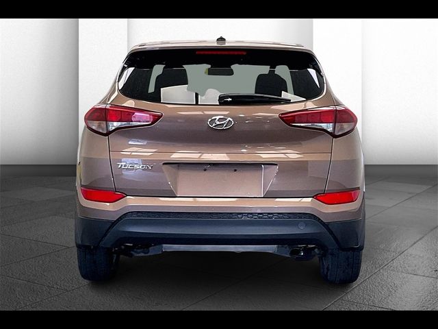 2016 Hyundai Tucson SE