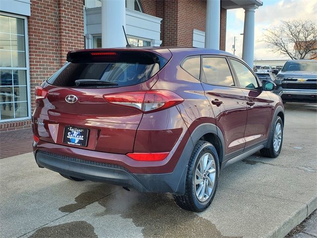 2016 Hyundai Tucson SE