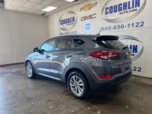 2016 Hyundai Tucson SE