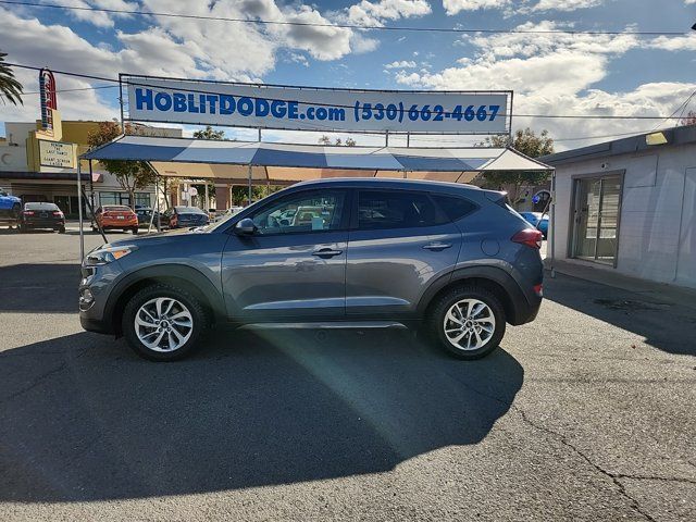 2016 Hyundai Tucson SE