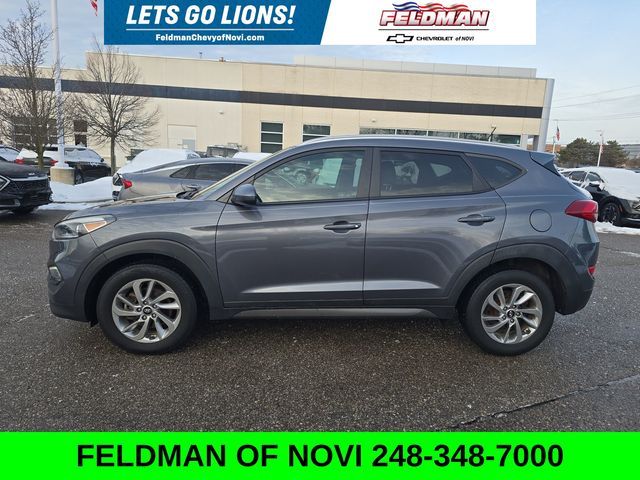 2016 Hyundai Tucson SE