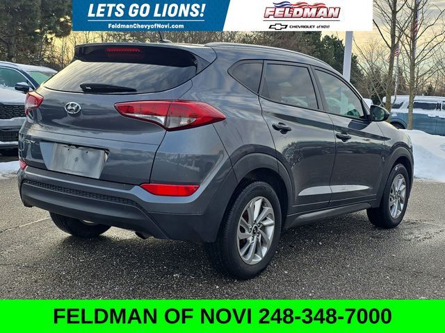 2016 Hyundai Tucson SE