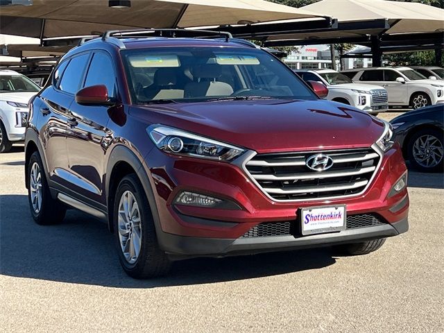 2016 Hyundai Tucson SE