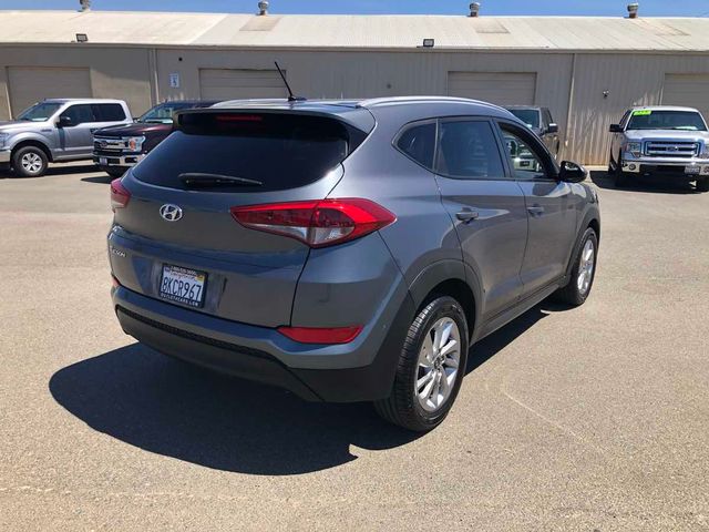 2016 Hyundai Tucson SE