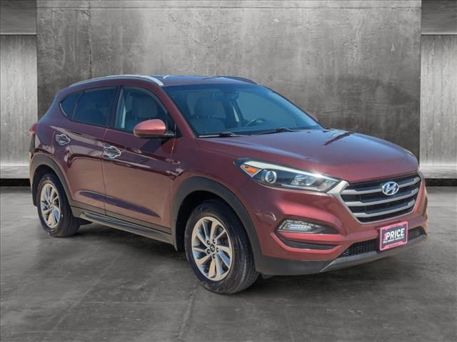 2016 Hyundai Tucson SE