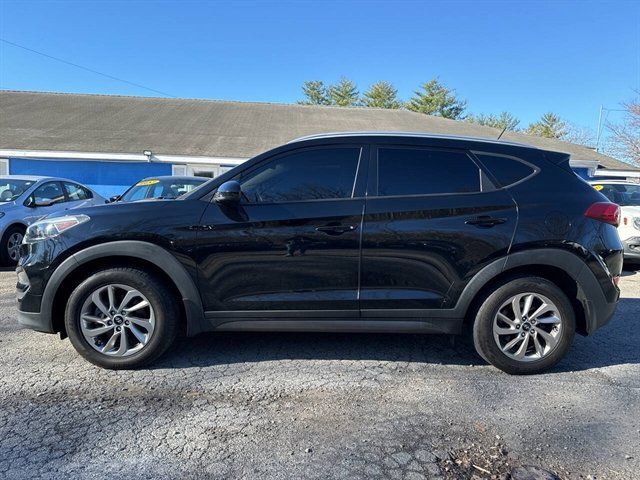 2016 Hyundai Tucson SE