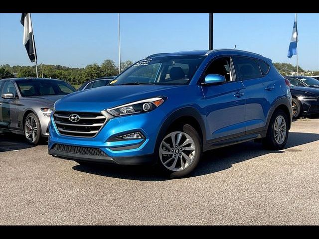 2016 Hyundai Tucson SE