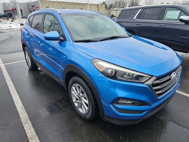 2016 Hyundai Tucson SE