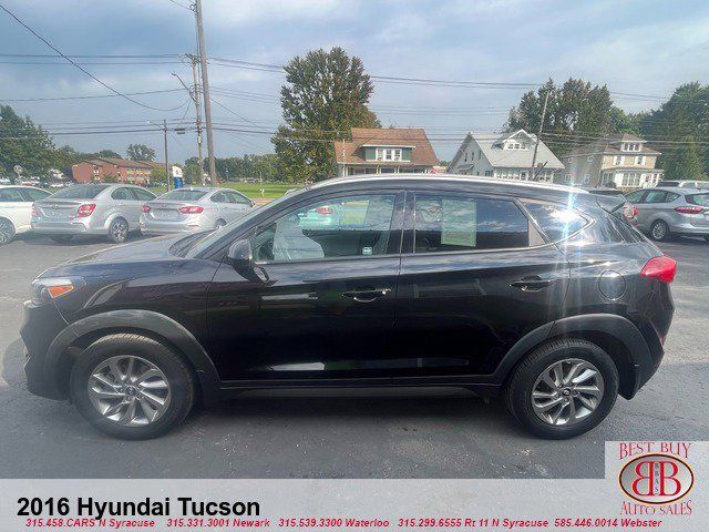 2016 Hyundai Tucson SE