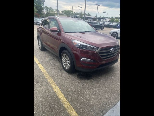 2016 Hyundai Tucson SE