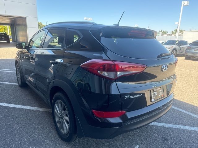 2016 Hyundai Tucson SE