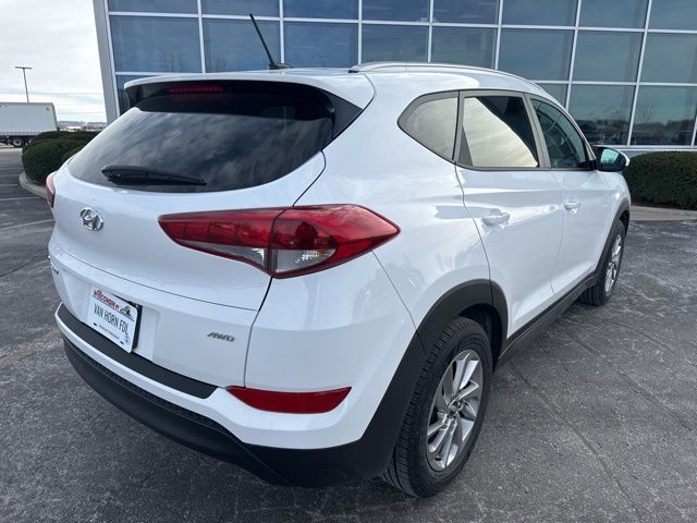 2016 Hyundai Tucson SE