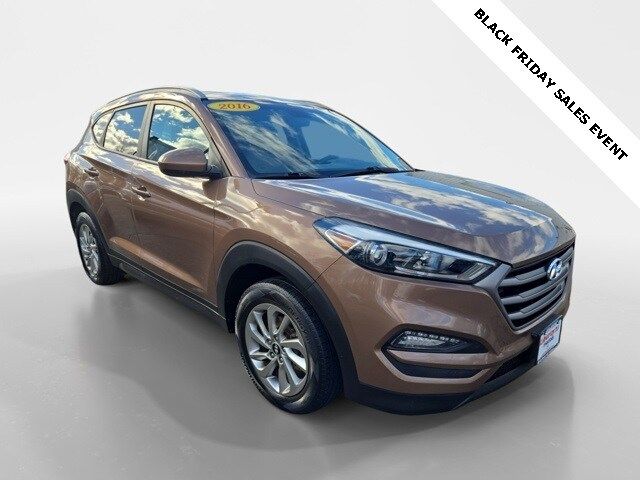 2016 Hyundai Tucson SE