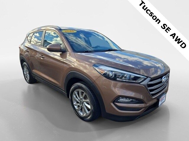 2016 Hyundai Tucson SE