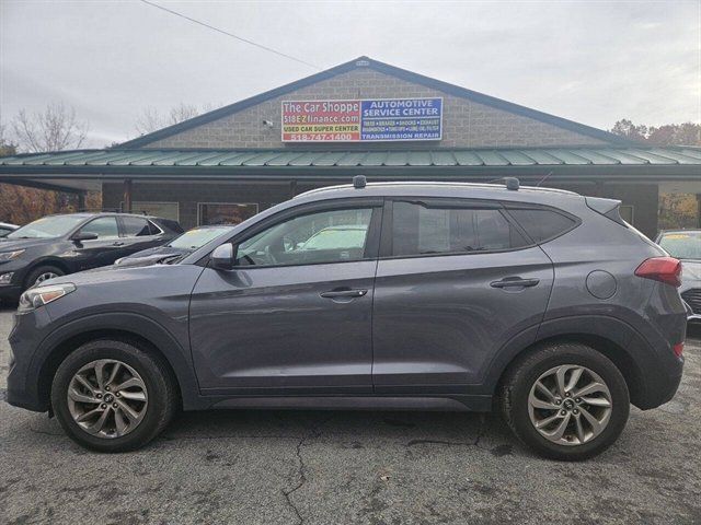 2016 Hyundai Tucson SE