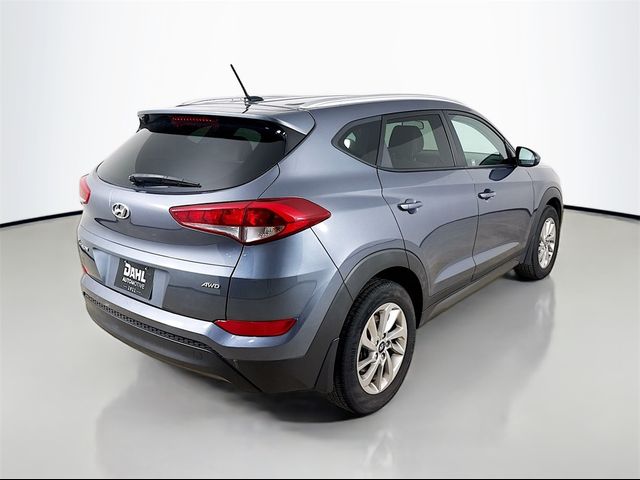 2016 Hyundai Tucson SE