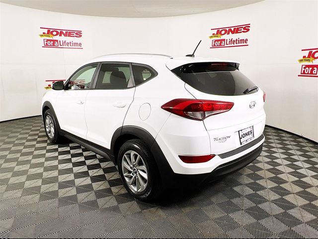 2016 Hyundai Tucson SE