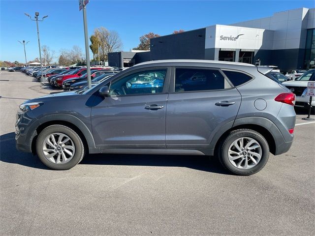 2016 Hyundai Tucson SE