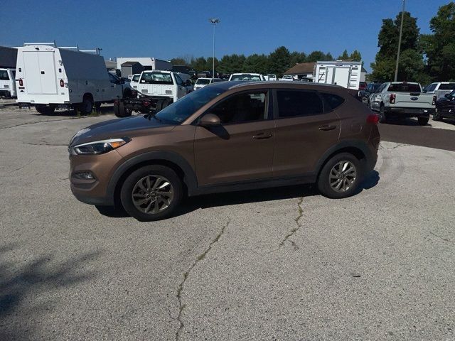 2016 Hyundai Tucson SE