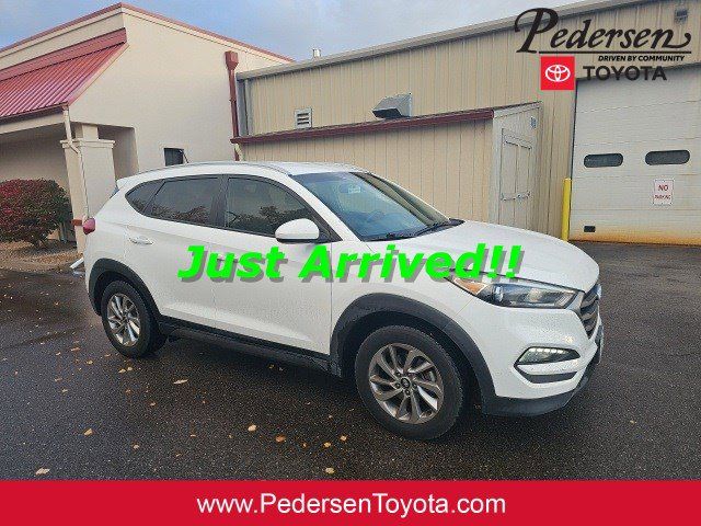 2016 Hyundai Tucson SE