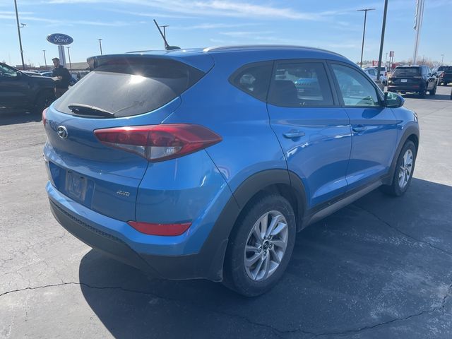 2016 Hyundai Tucson SE