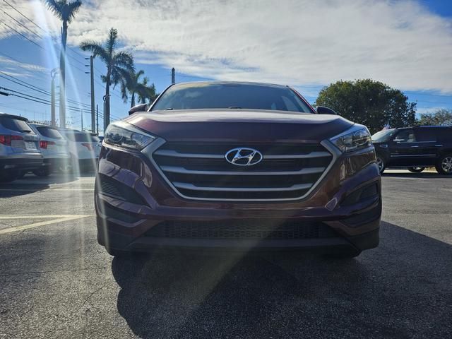 2016 Hyundai Tucson SE