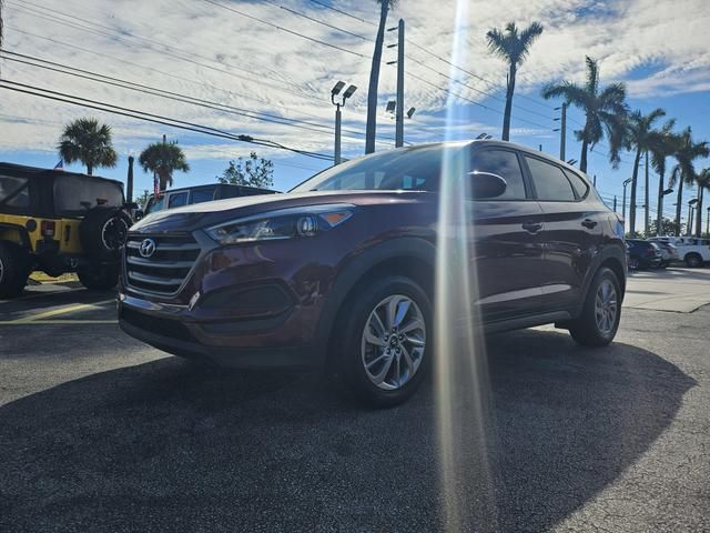 2016 Hyundai Tucson SE