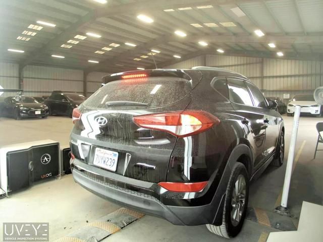 2016 Hyundai Tucson SE