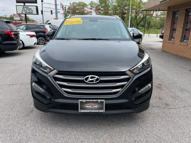 2016 Hyundai Tucson SE