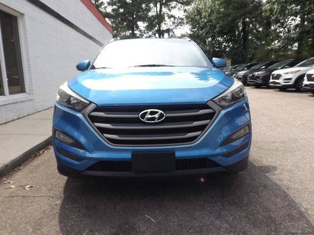 2016 Hyundai Tucson SE