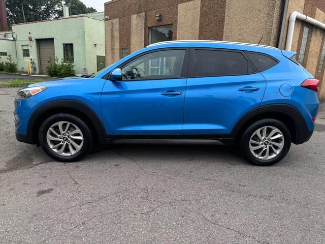 2016 Hyundai Tucson SE