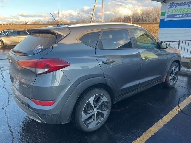 2016 Hyundai Tucson Sport