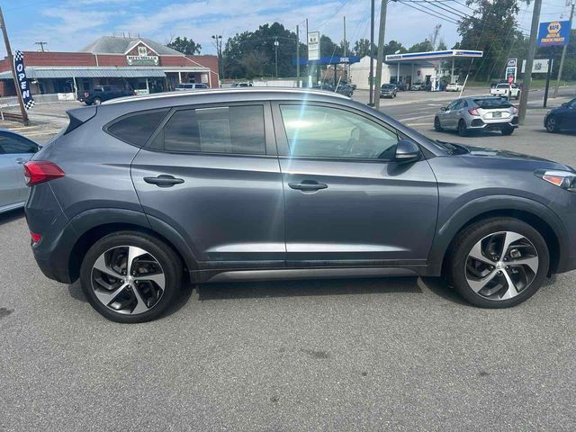 2016 Hyundai Tucson Sport