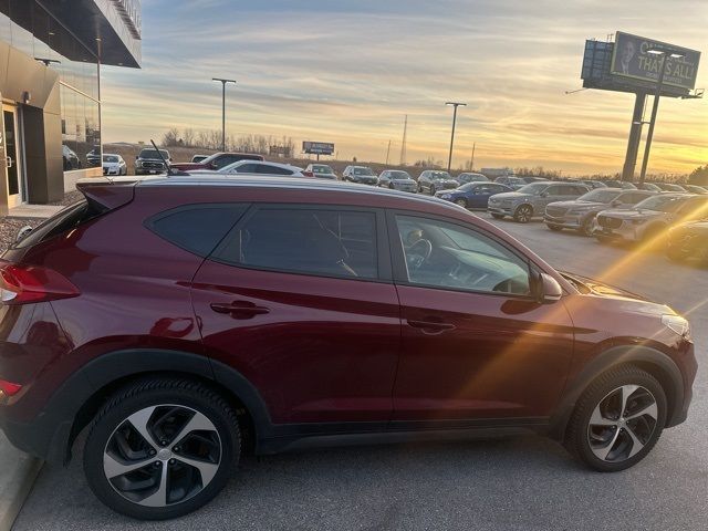 2016 Hyundai Tucson Sport