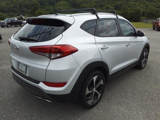 2016 Hyundai Tucson Sport